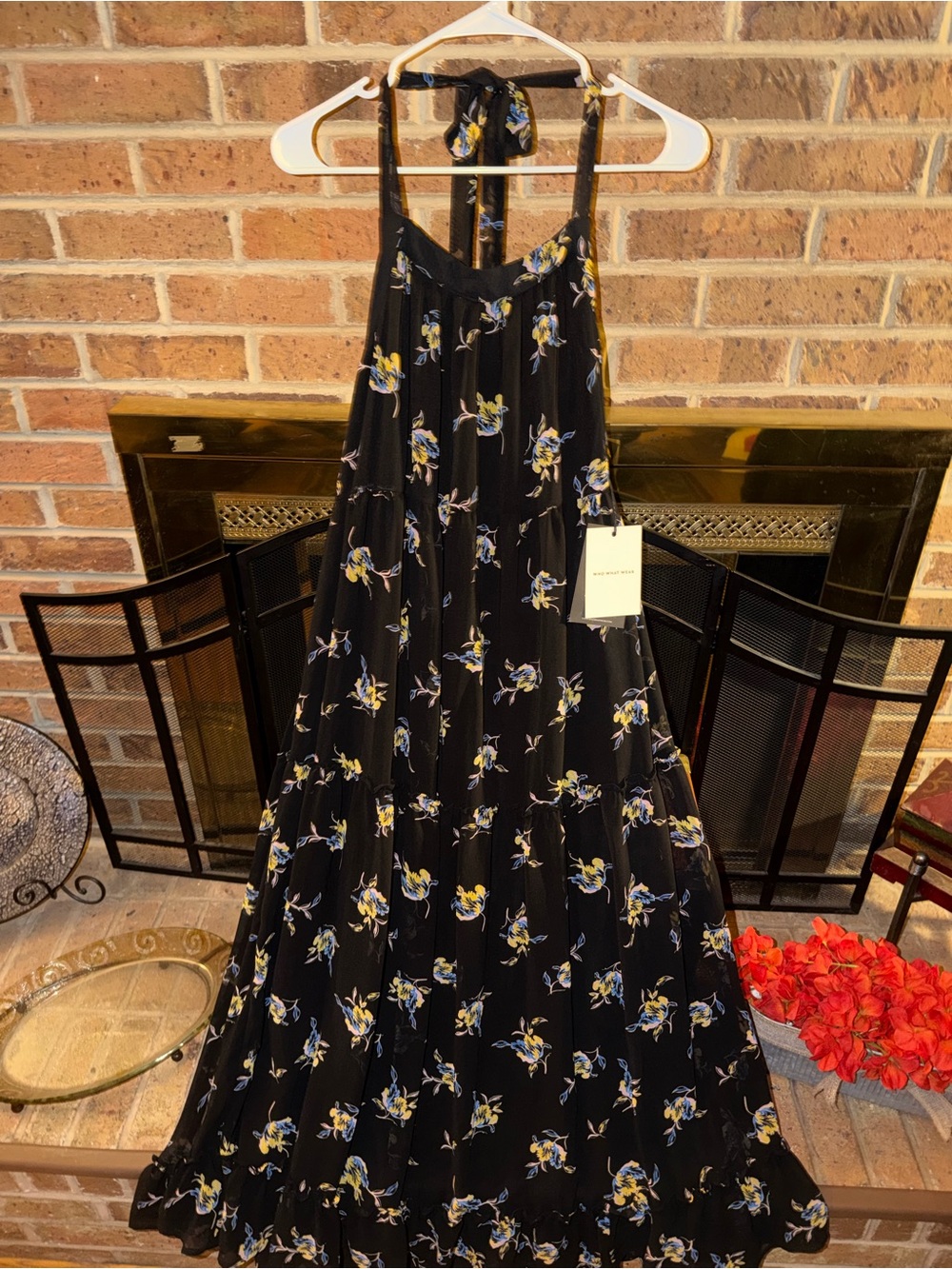 NWT LADIES XL WHO WHAT WEAR BLACK FLORAL MAXI DRESS $43 TAG